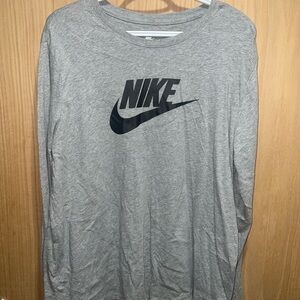 Nike Men's Heather Gray Long Sleeve Tee with Black Swoosh